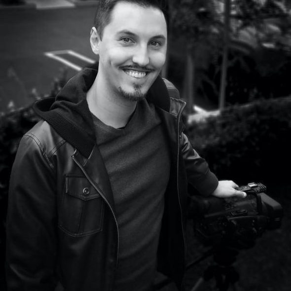 Headshot 49223fb3b0-headshot