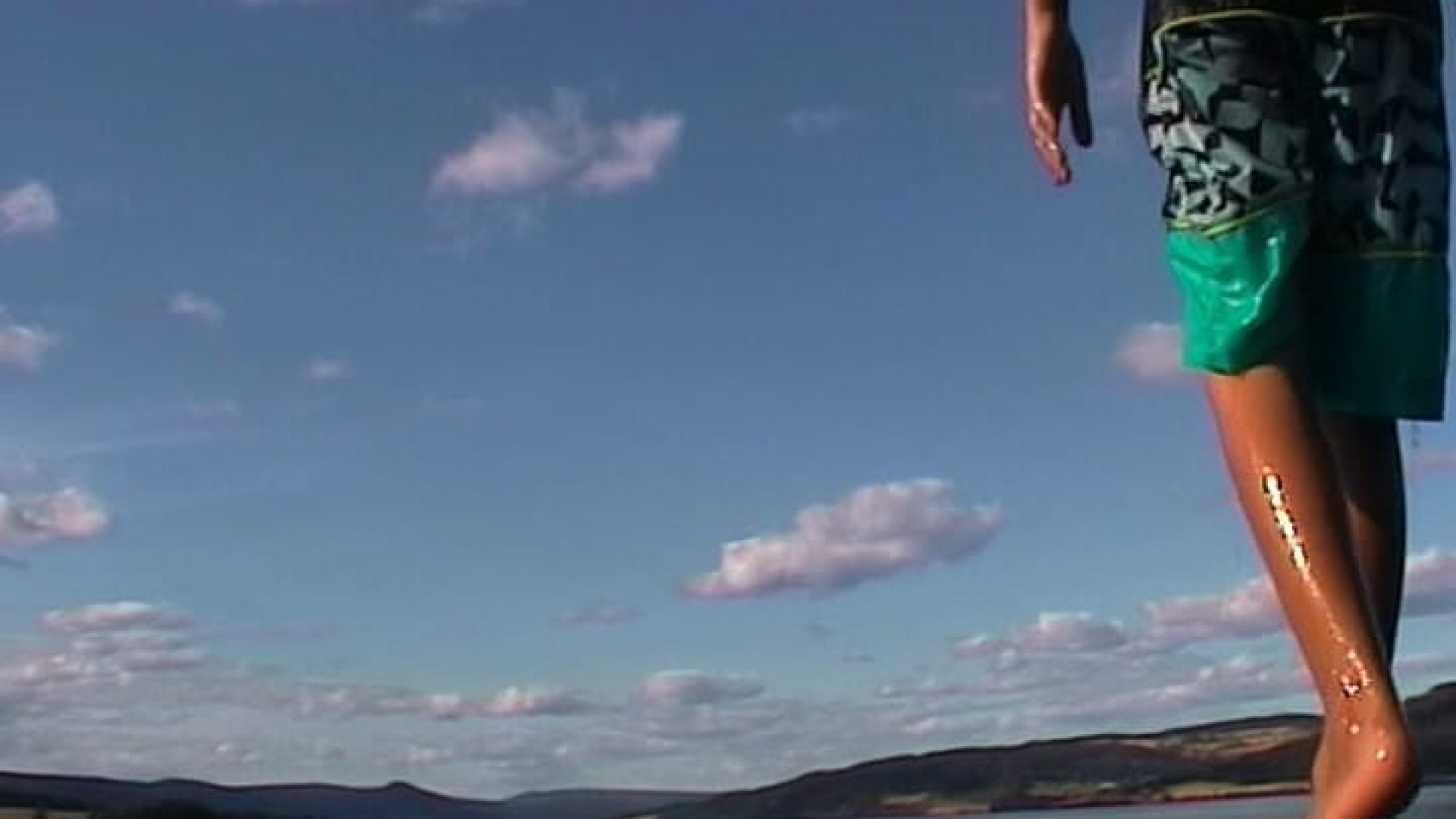 NKD7 HØYERE ENN HIMMELEN